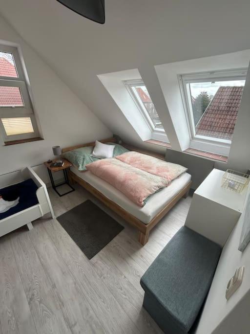Gemuetliche Wohnung Mitten In Esens Exterior photo